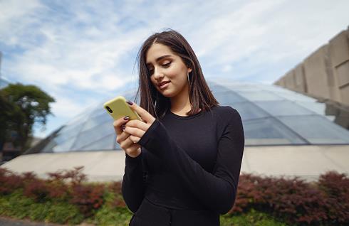 The Life-Changing Power of Putting Yourself Out There Online